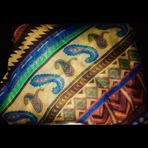 NWT Multicolored scarf